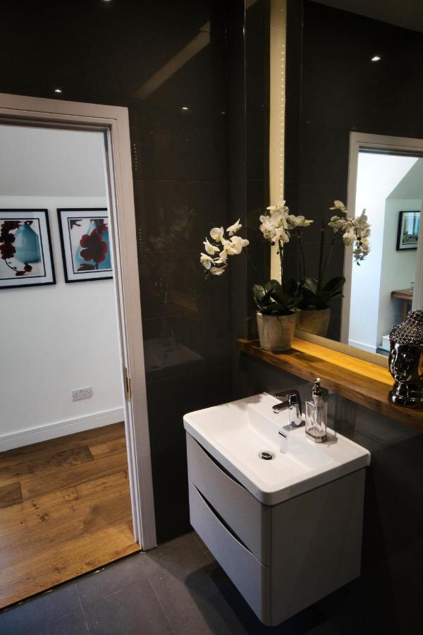 The Loft At Hewletts Farm - Stunning Apartment On The Cotswold Way Close To Cheltenham Exterior foto
